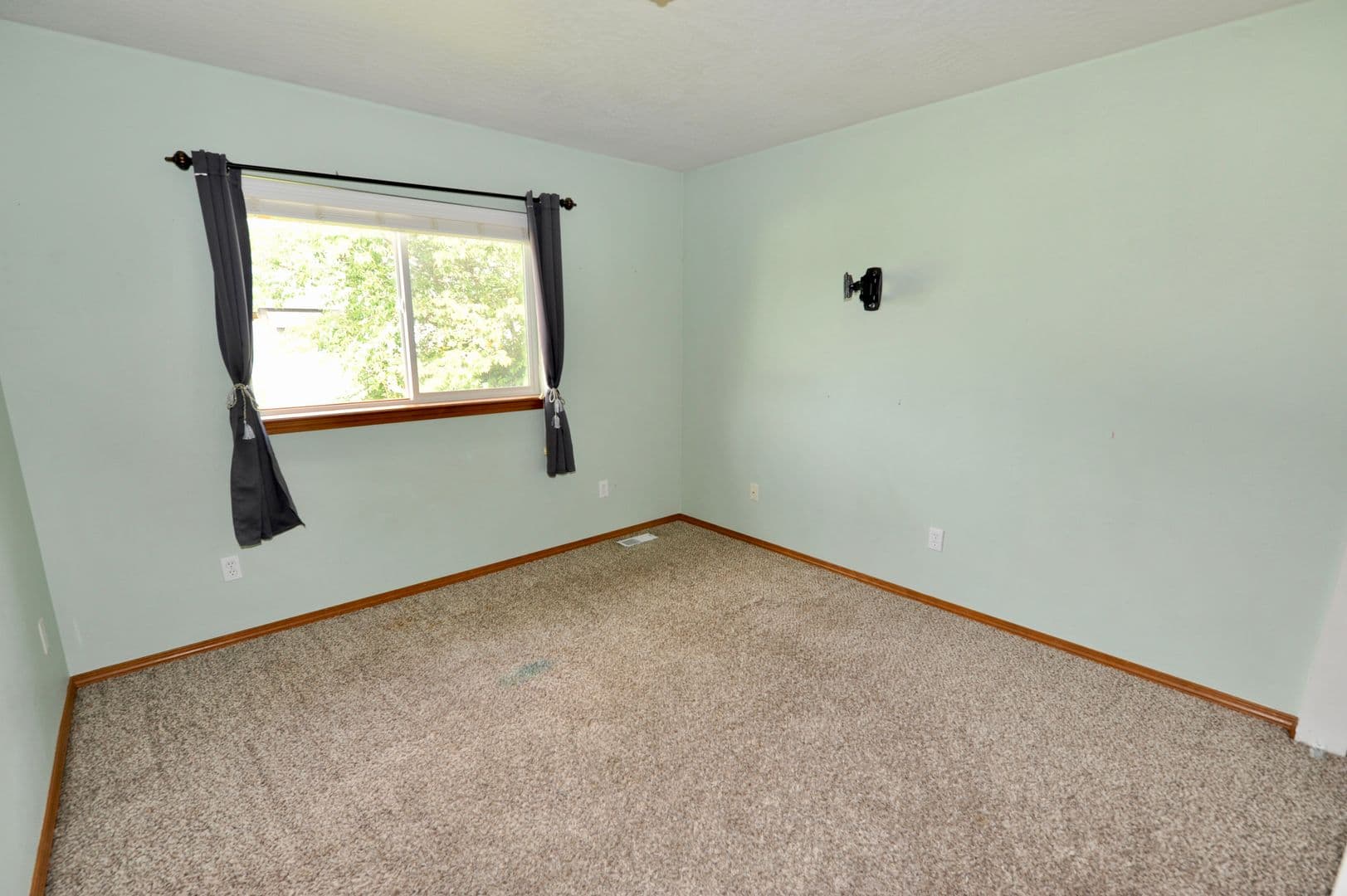 Coeur d'Alene House: 7682 N. Joanna Drive