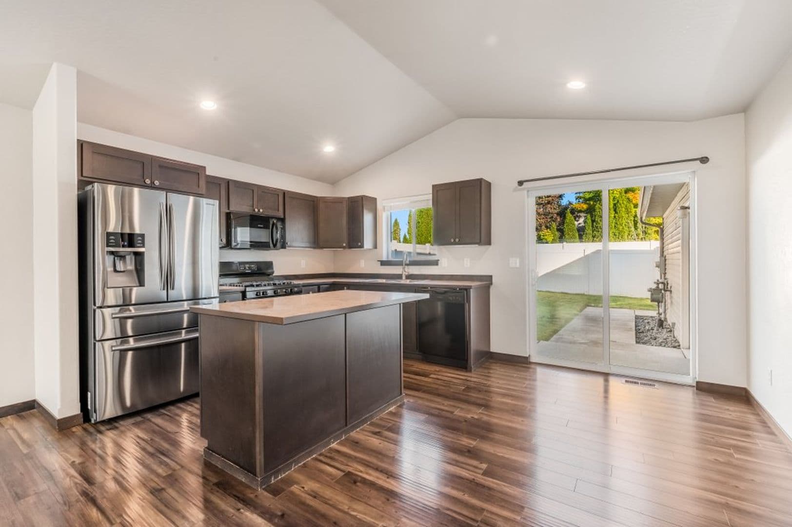 Post Falls House: 8606 N. Spokane Street