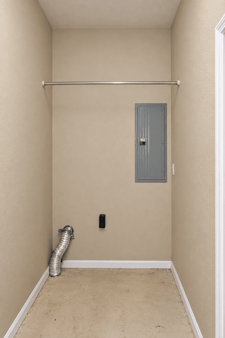 Post Falls House: 1320 N Spokane Street