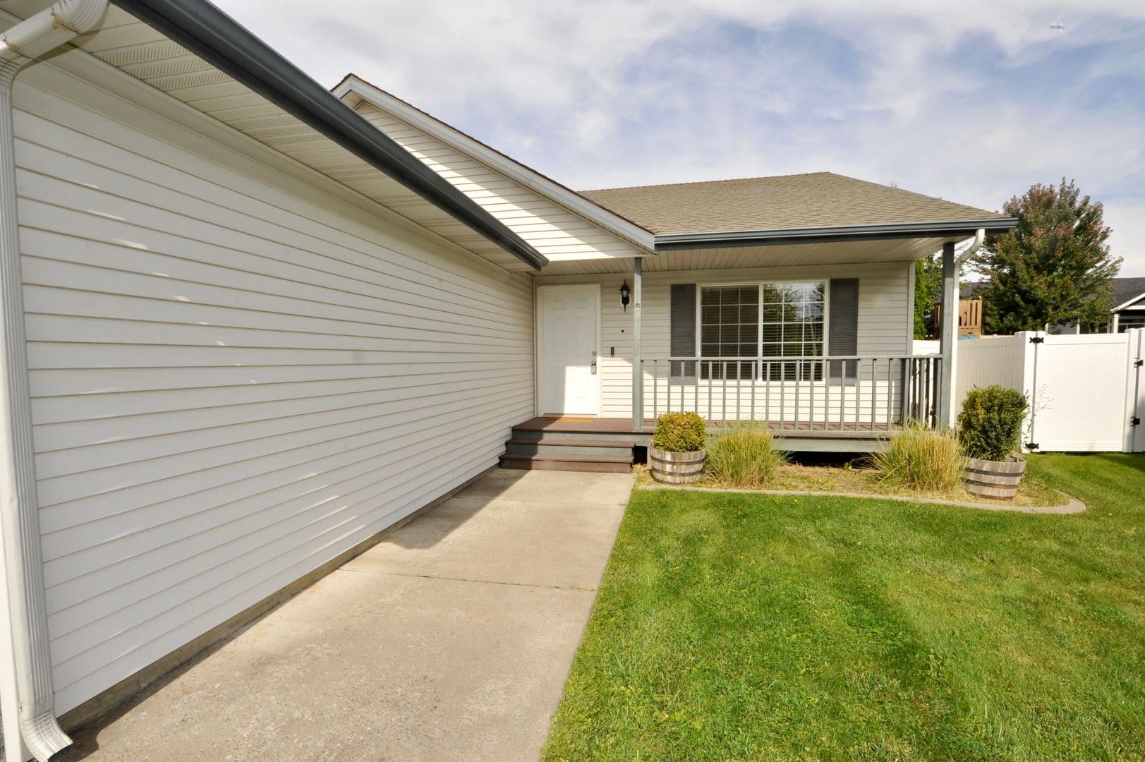 Coeur d'Alene House: 7682 N. Joanna Drive