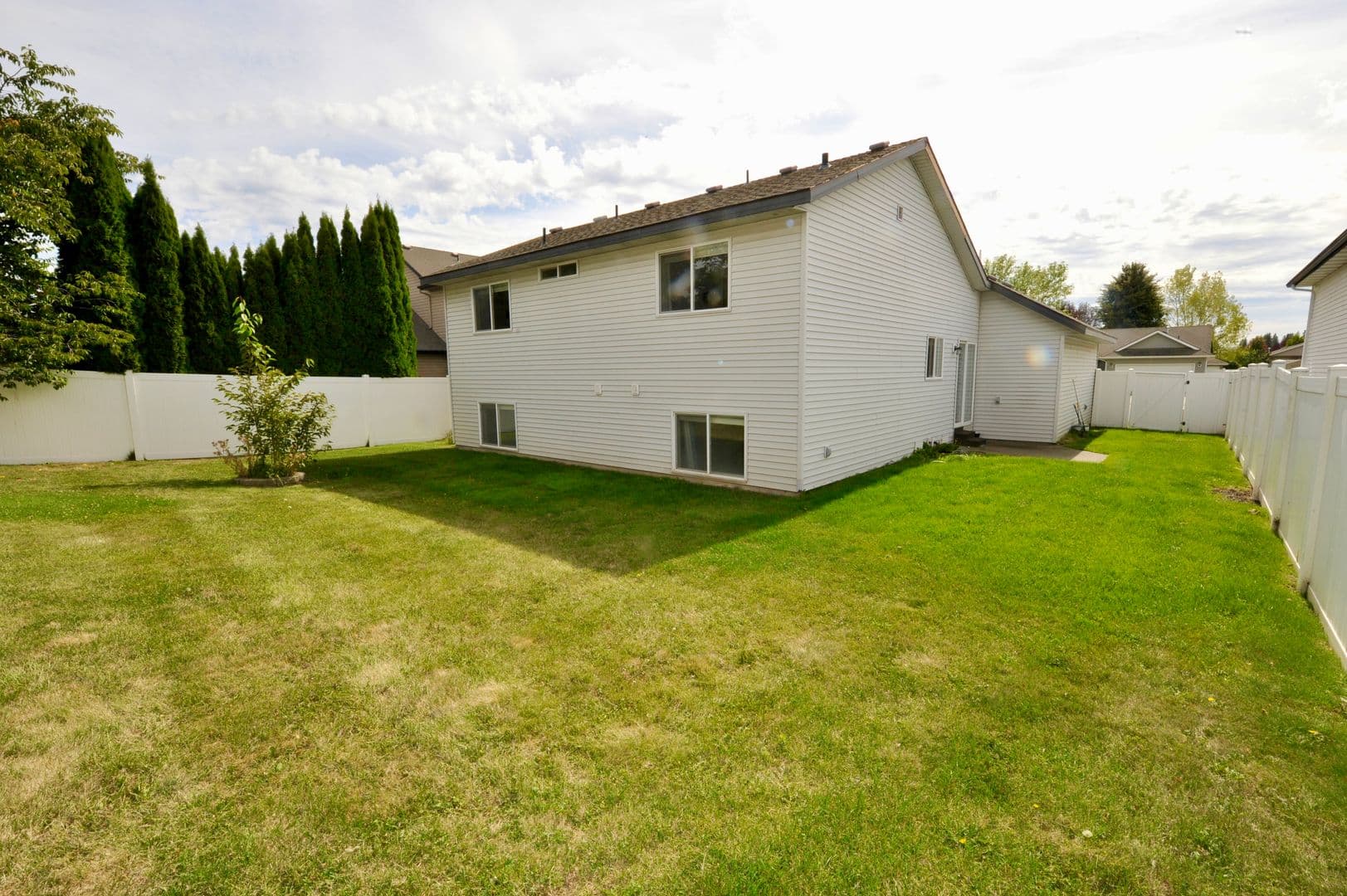 Coeur d'Alene House: 7682 N. Joanna Drive