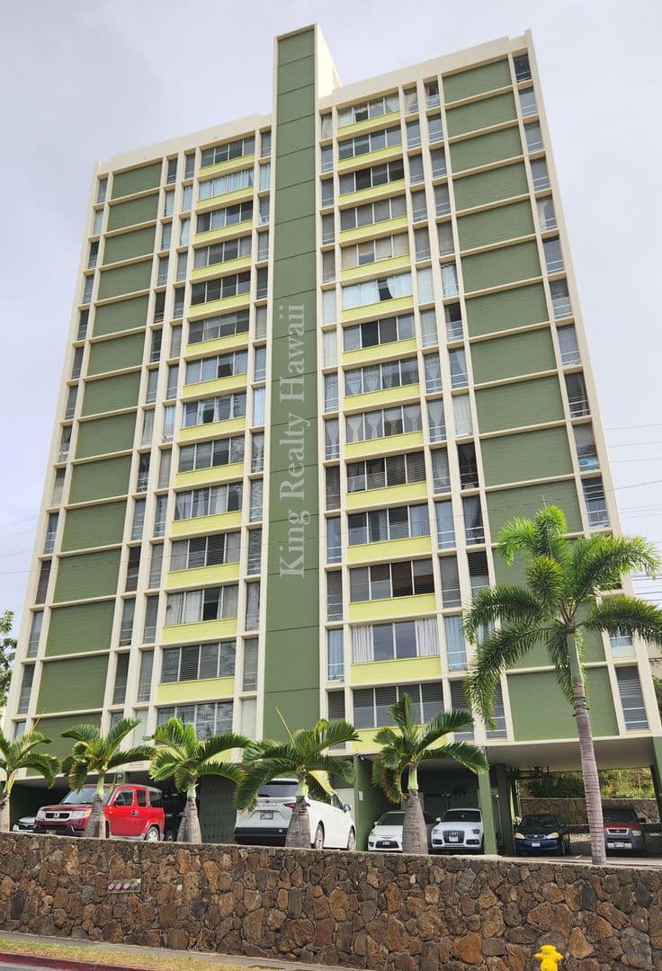 Honolulu Condo: 2889 Ala IIima St.