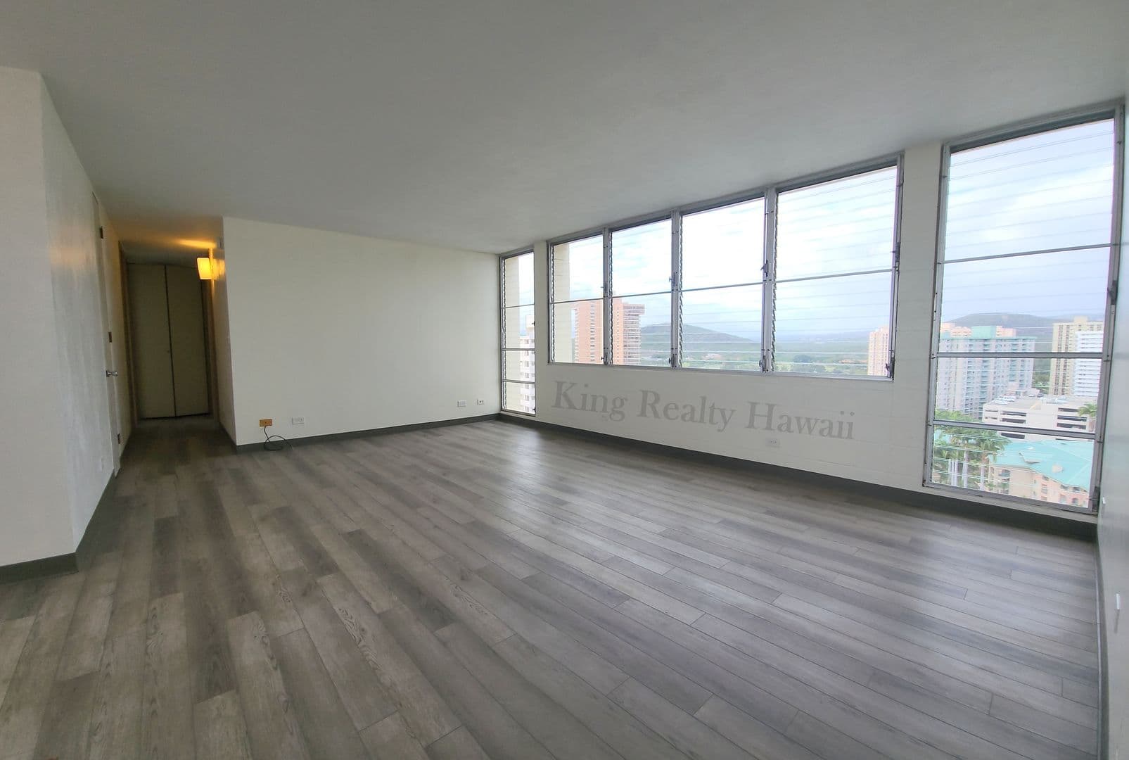 Honolulu Condo: 2889 Ala IIima St.