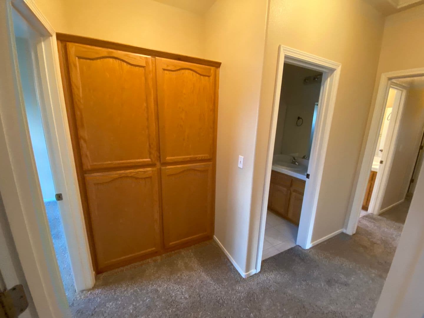 Lemoore House: 1421 Bay Street