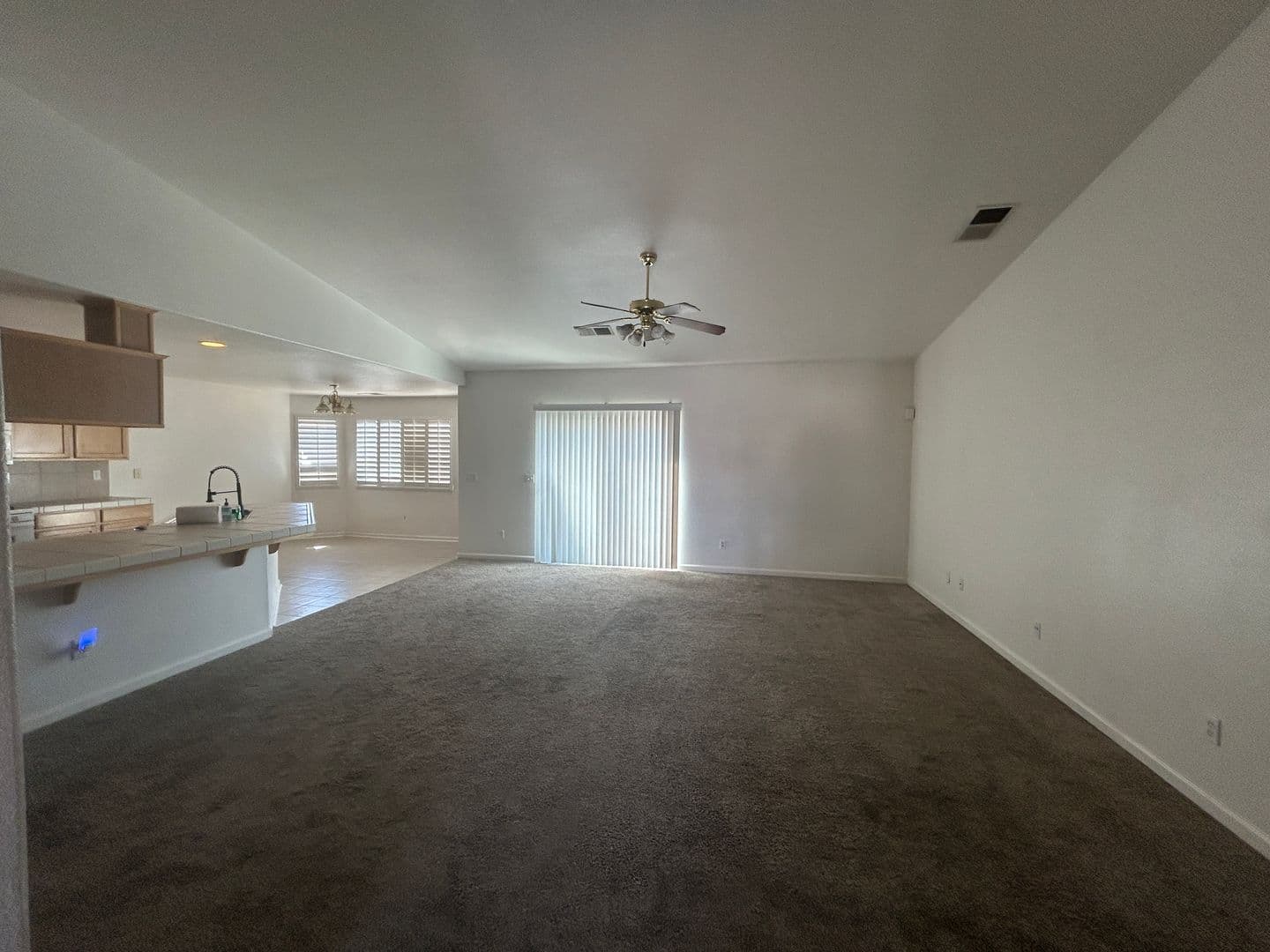 Hanford House: 2454 Ranier Way
