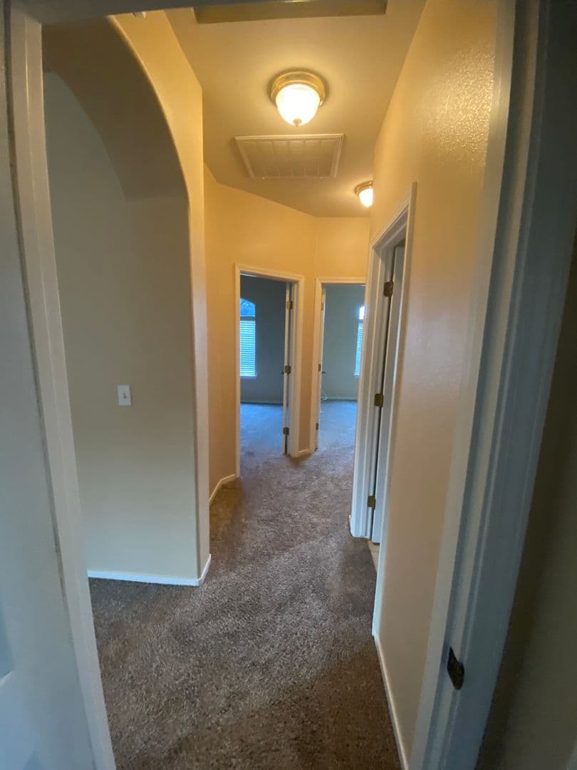 Lemoore House: 1421 Bay Street