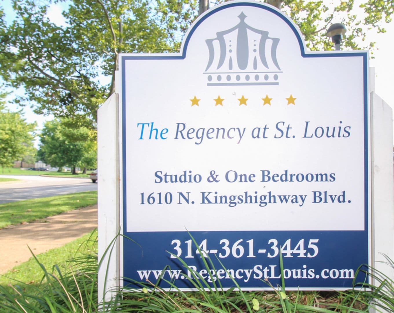 St. Louis Apartment: 1610 N. Kingshighway Blvd
