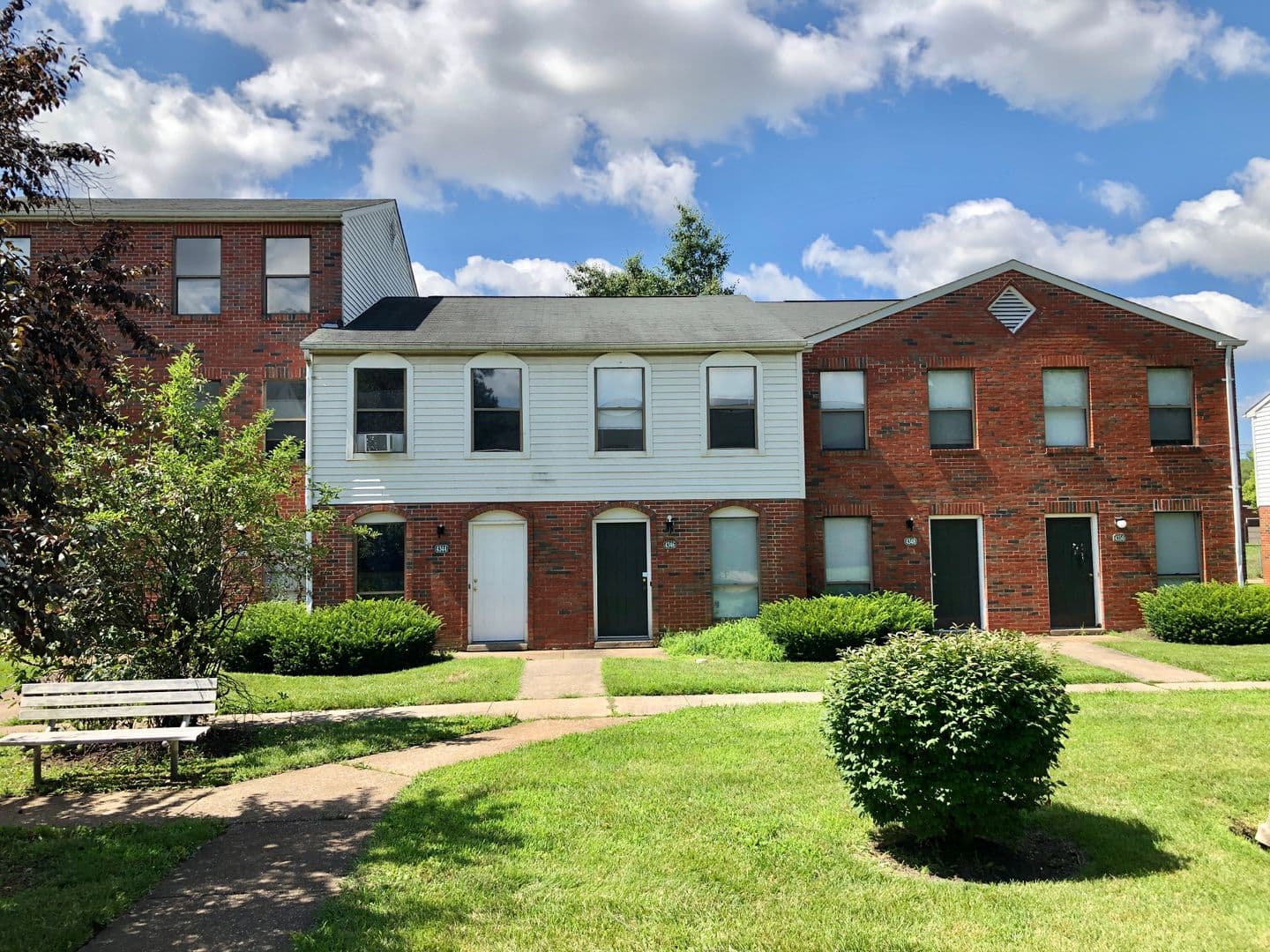 St. Louis Apartment: 4378 Cottage Ave.