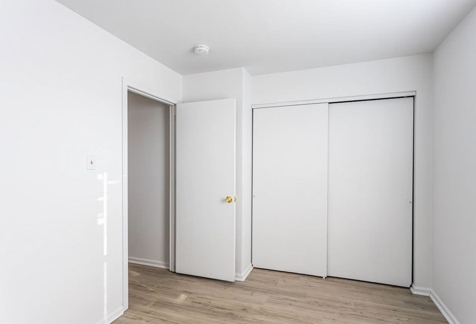 St. Louis Apartment: 4378 Cottage Ave.