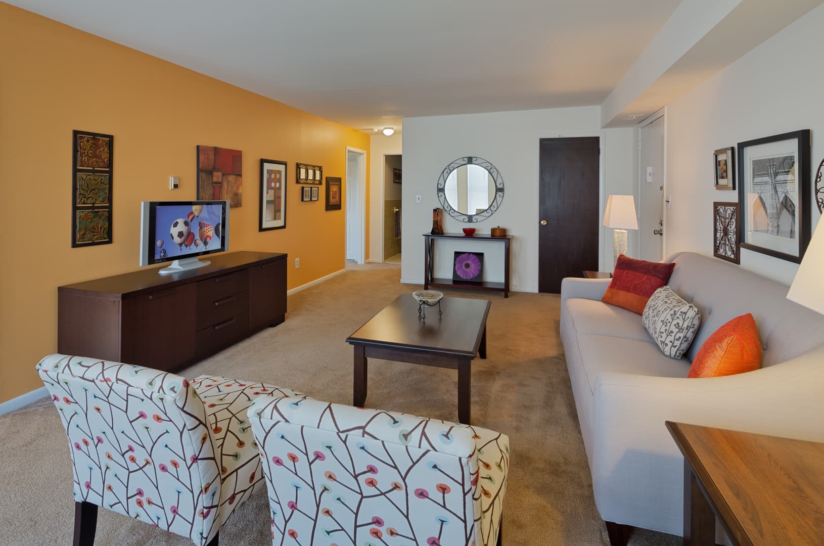 West Deptford Apartment: 968 Kings Highway