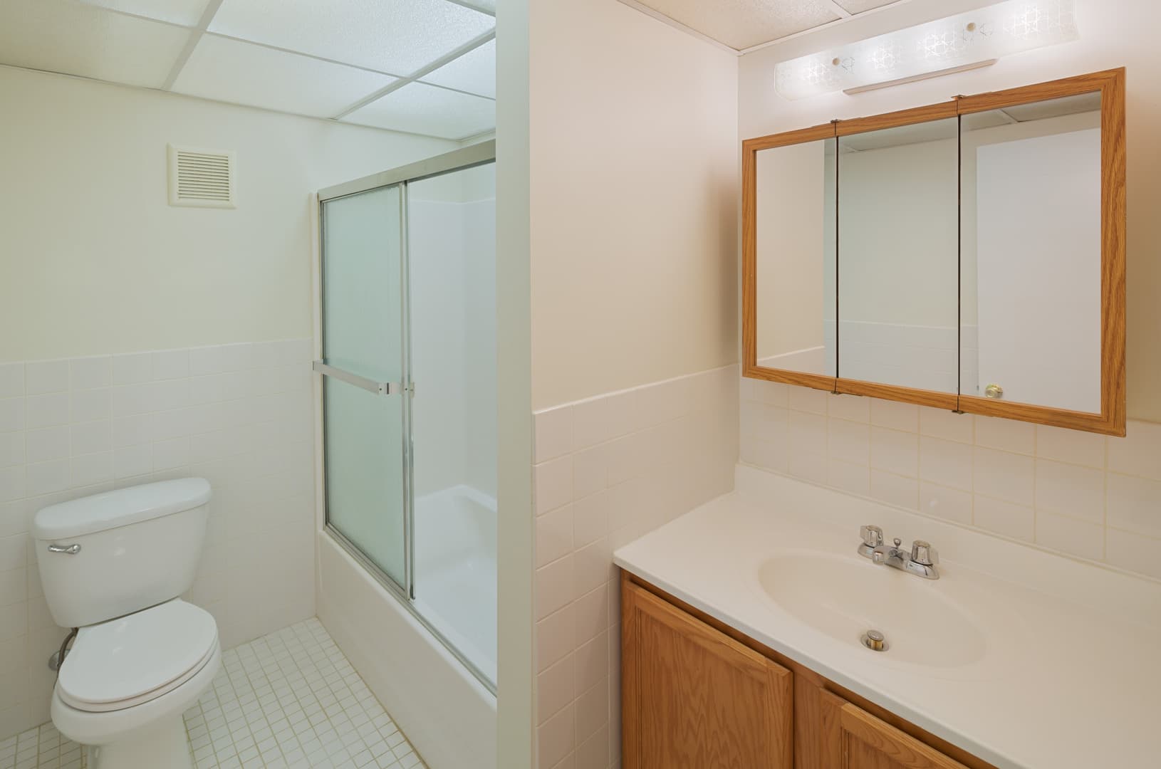 West Deptford Apartment: 968 Kings Highway