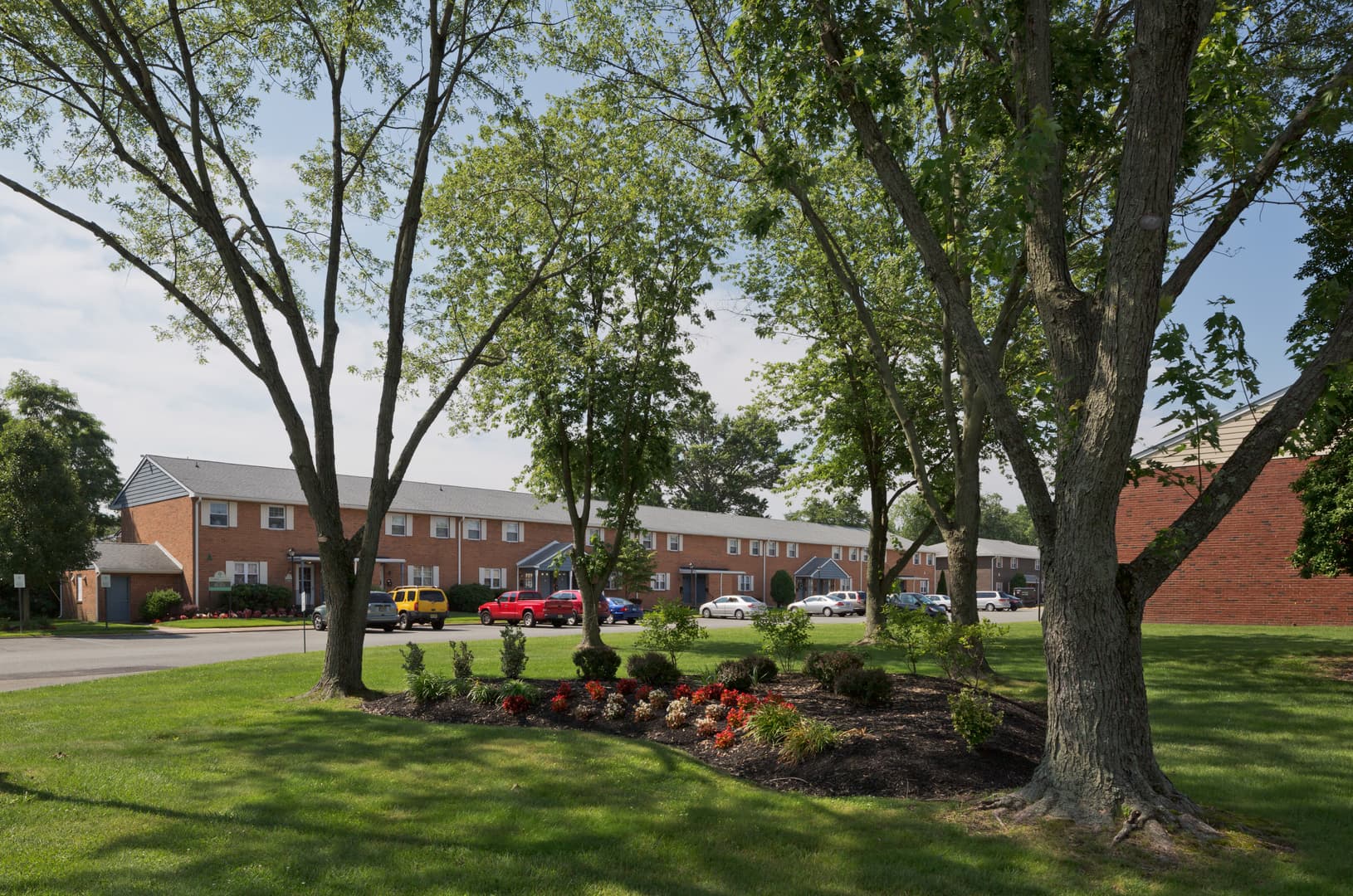 Maple Shade Apartment: 20 Church Road