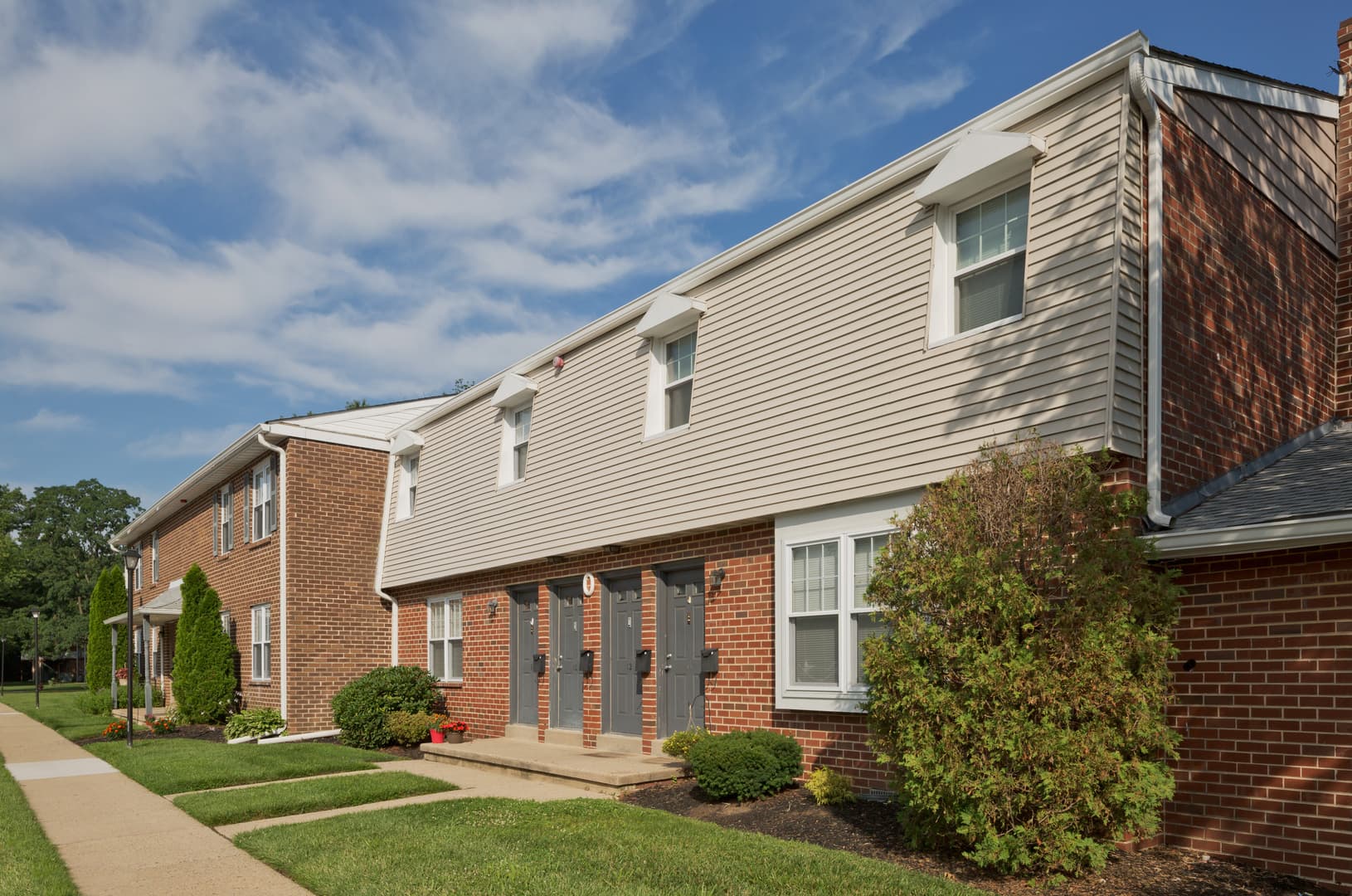 Maple Shade Apartment: 20 Church Road