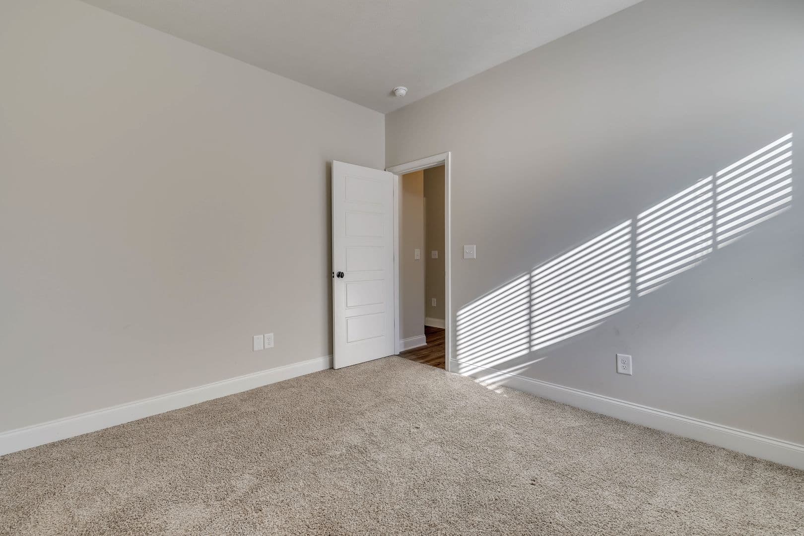 Aiken House: 340 Fox Haven Drive