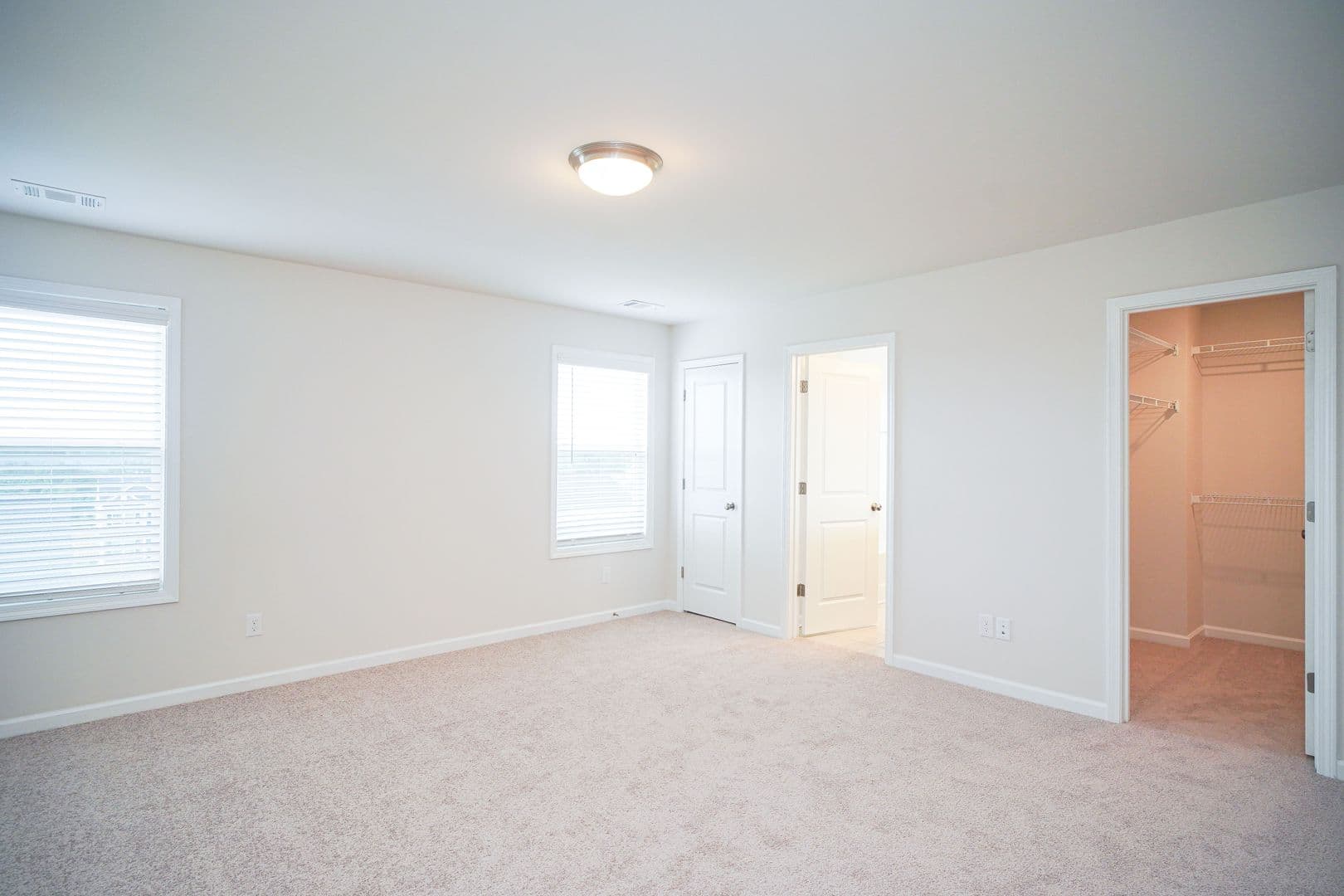 Graniteville House: 751 Justify Loop