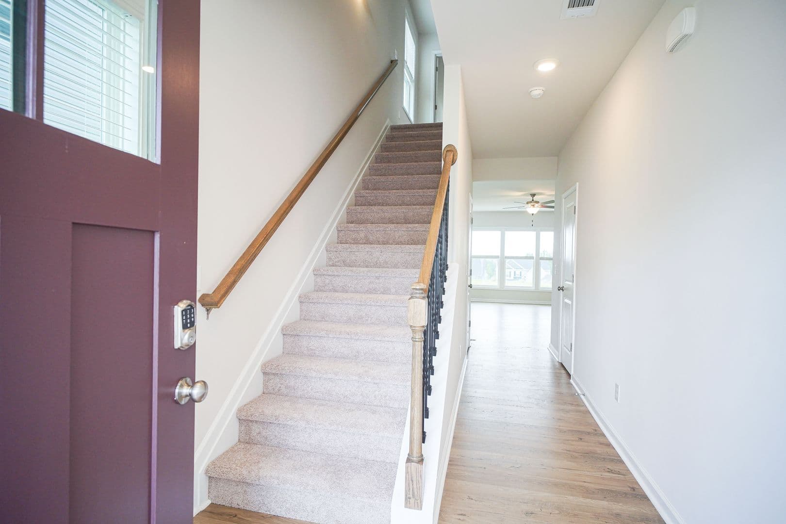 Graniteville House: 751 Justify Loop