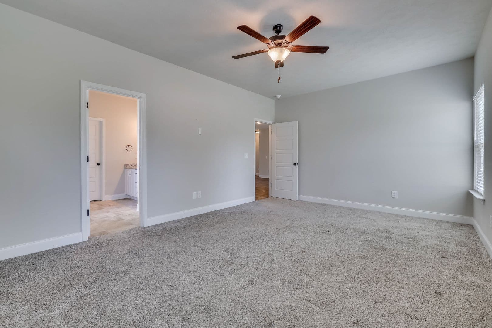 Aiken House: 340 Fox Haven Drive