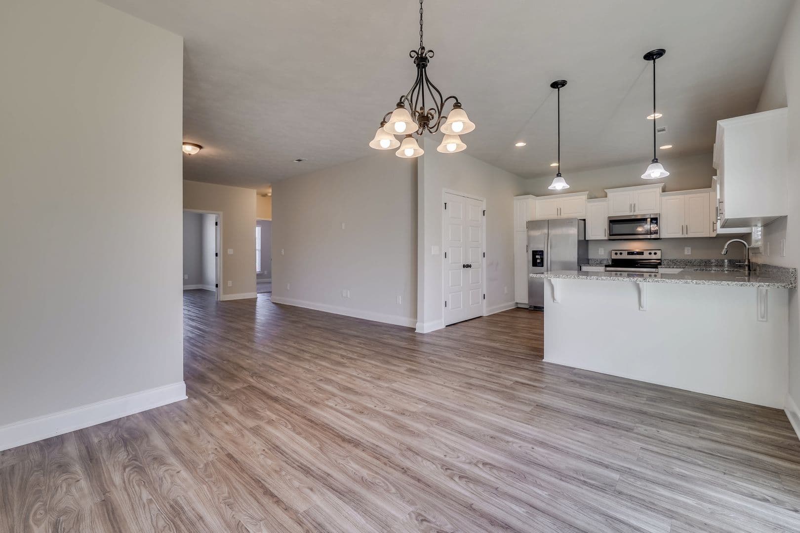 Aiken House: 340 Fox Haven Drive