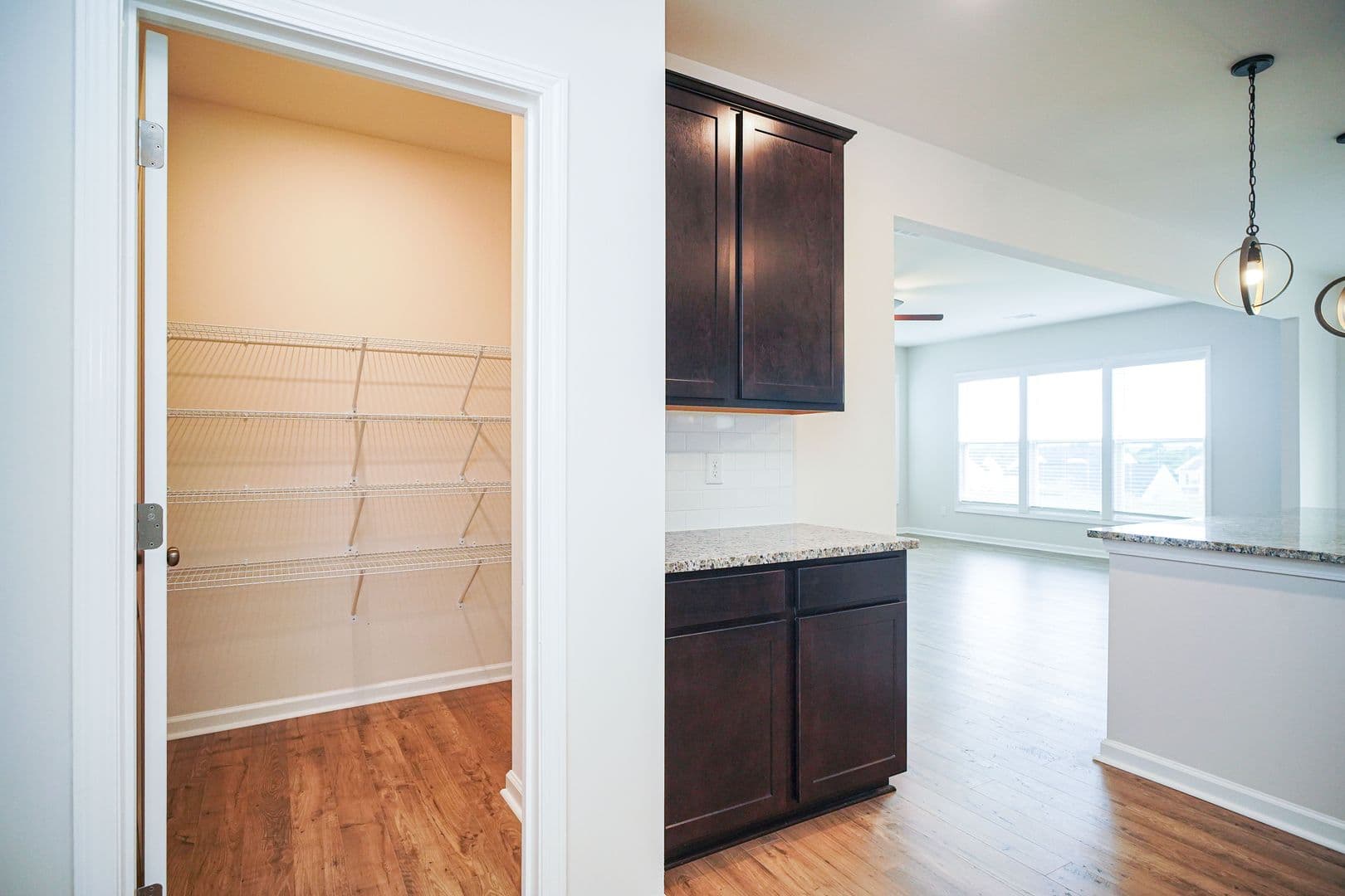 Graniteville House: 751 Justify Loop