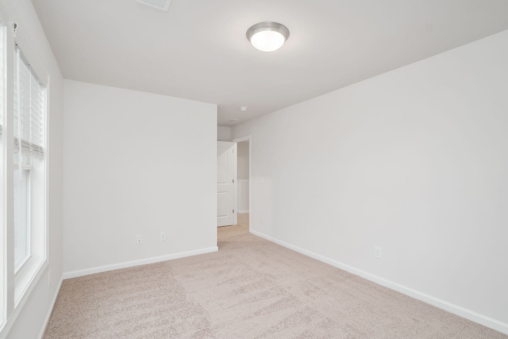Graniteville House: 775 Justify Loop