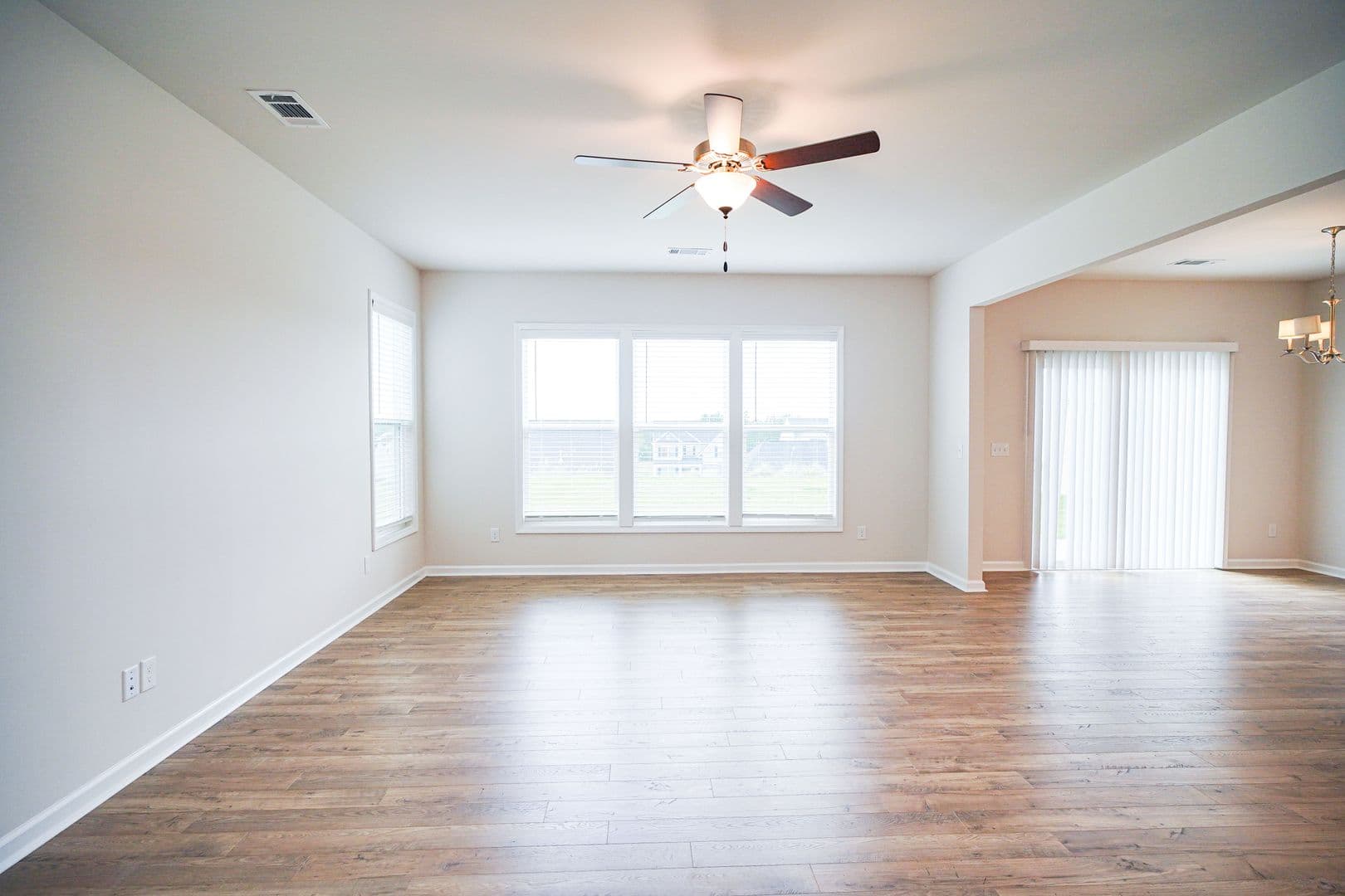 Graniteville House: 751 Justify Loop