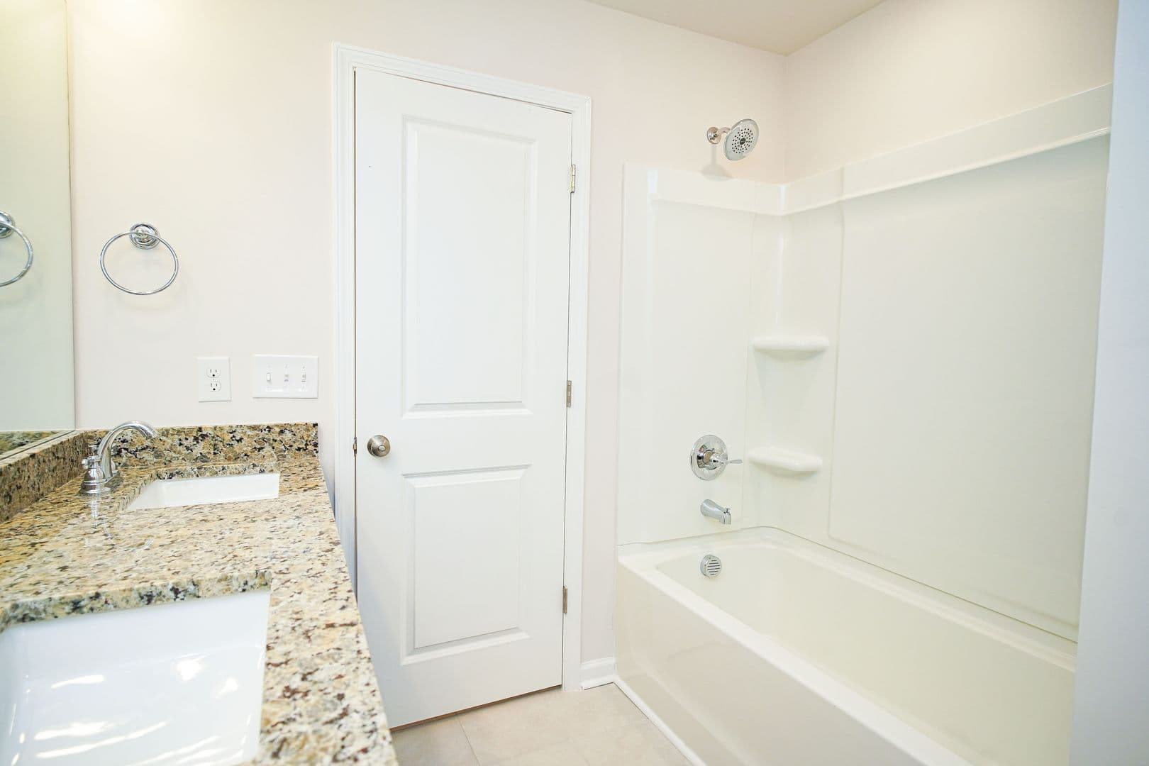 Graniteville House: 751 Justify Loop