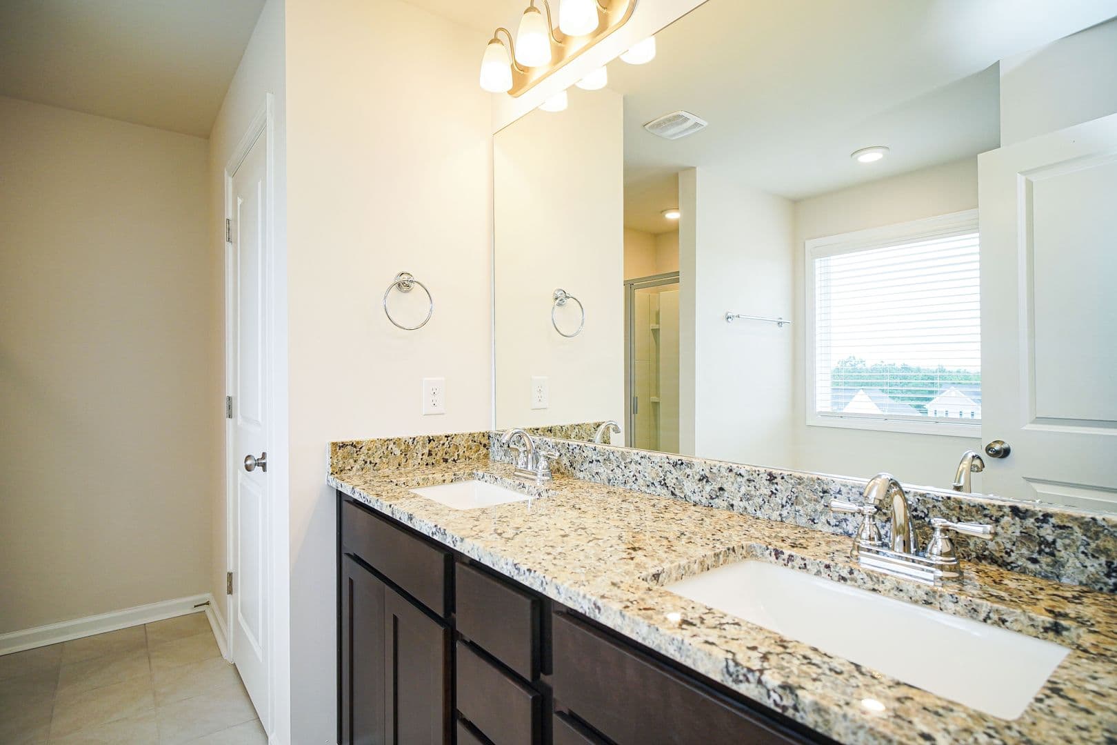 Graniteville House: 751 Justify Loop
