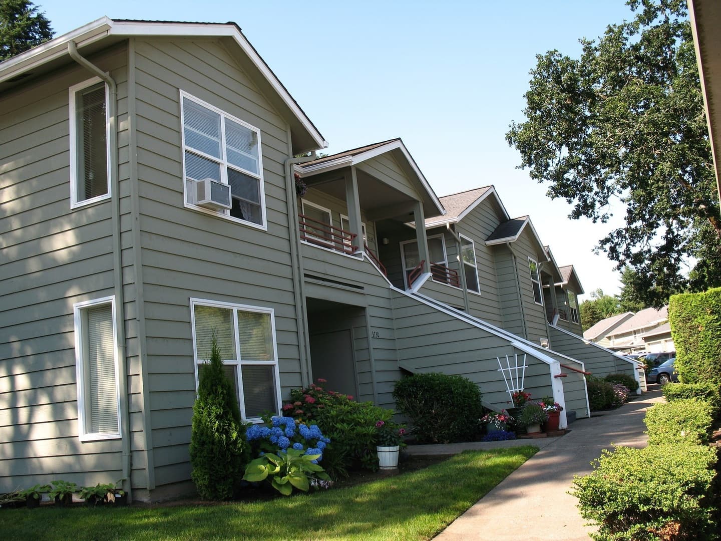 Salem Apartment: 3758 Mica View Court SE