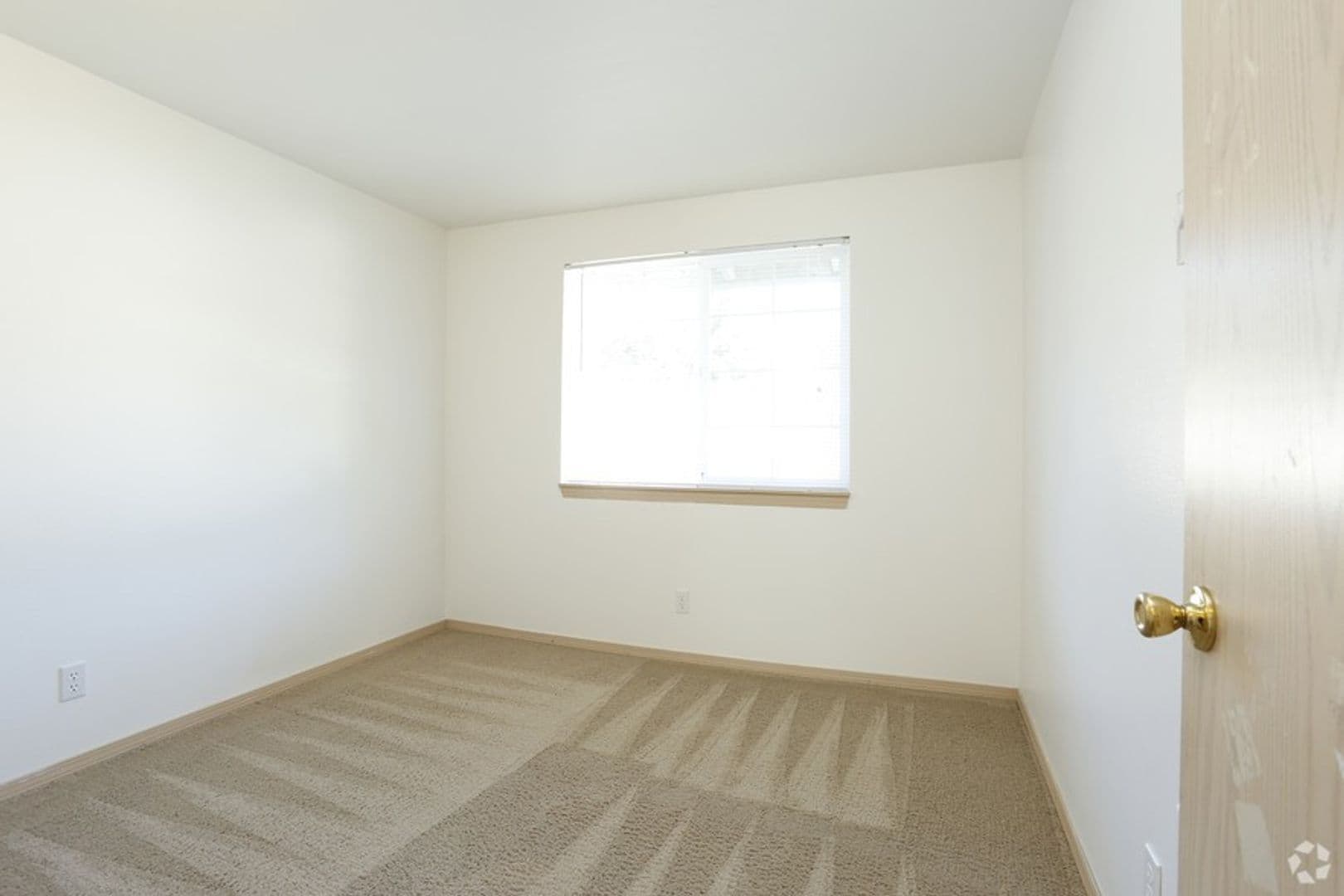 Bremerton Apartment: 4798 Parkhurst Lane NE