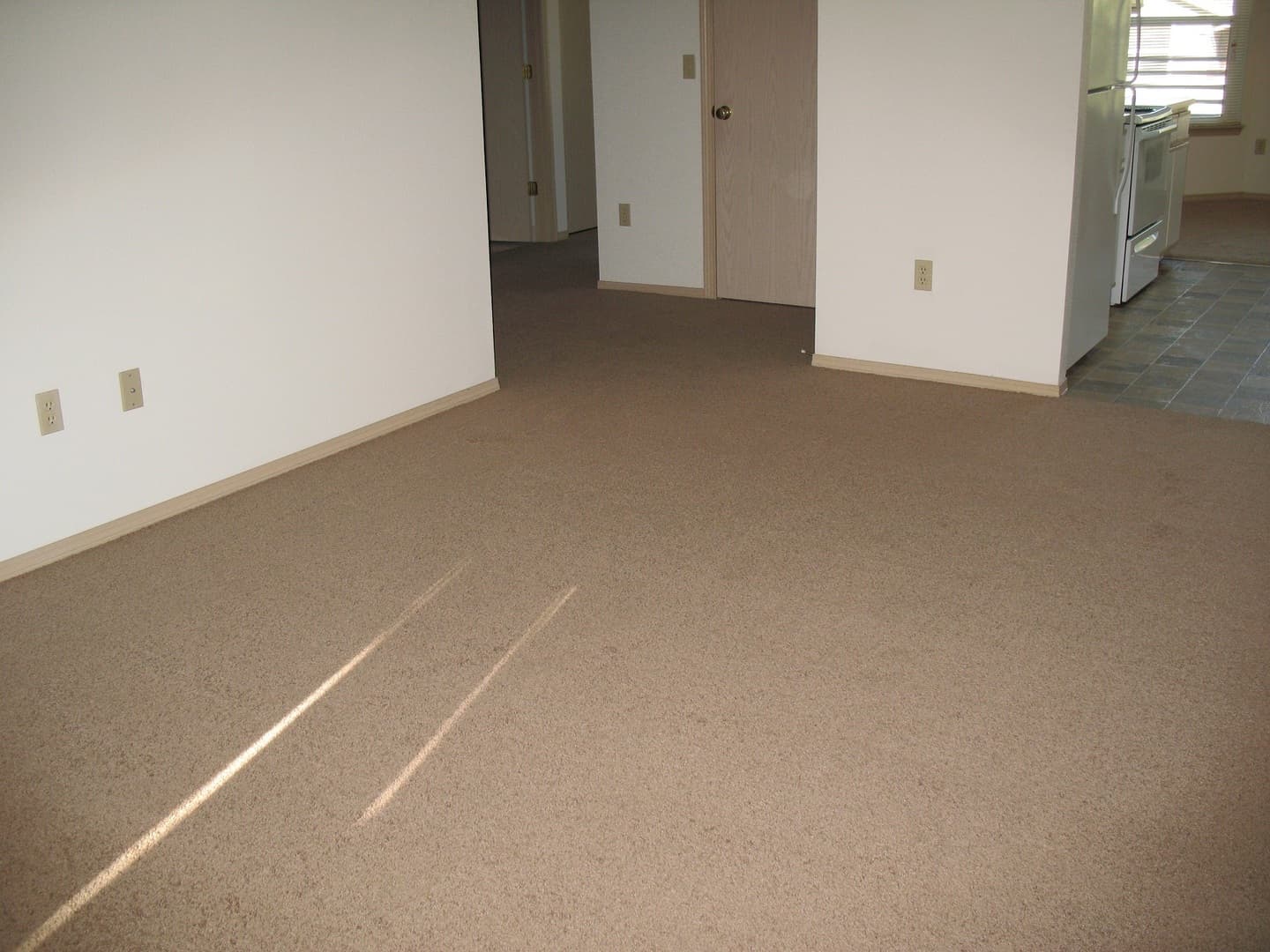 Salem Apartment: 3758 Mica View Court SE