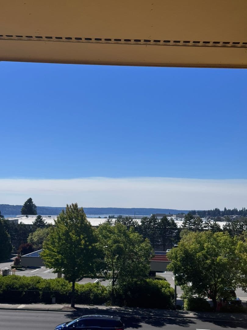 SeaTac Apartment: 21428 International Boulevard