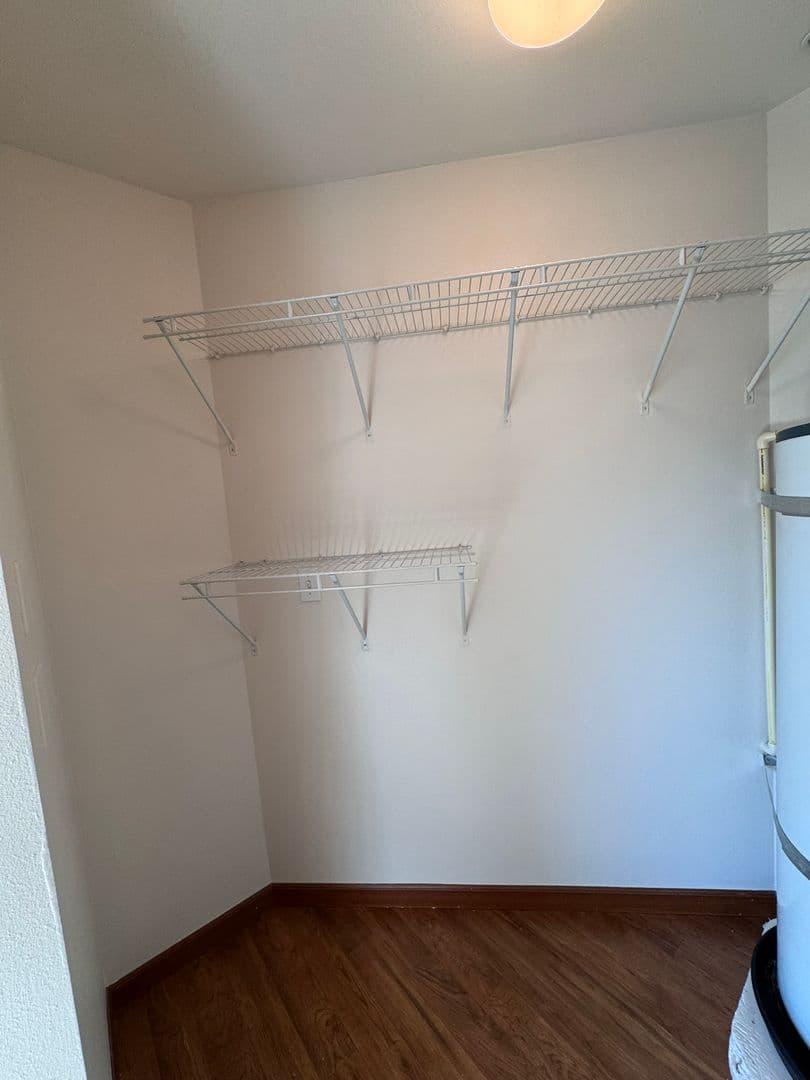 SeaTac Apartment: 21428 International Boulevard