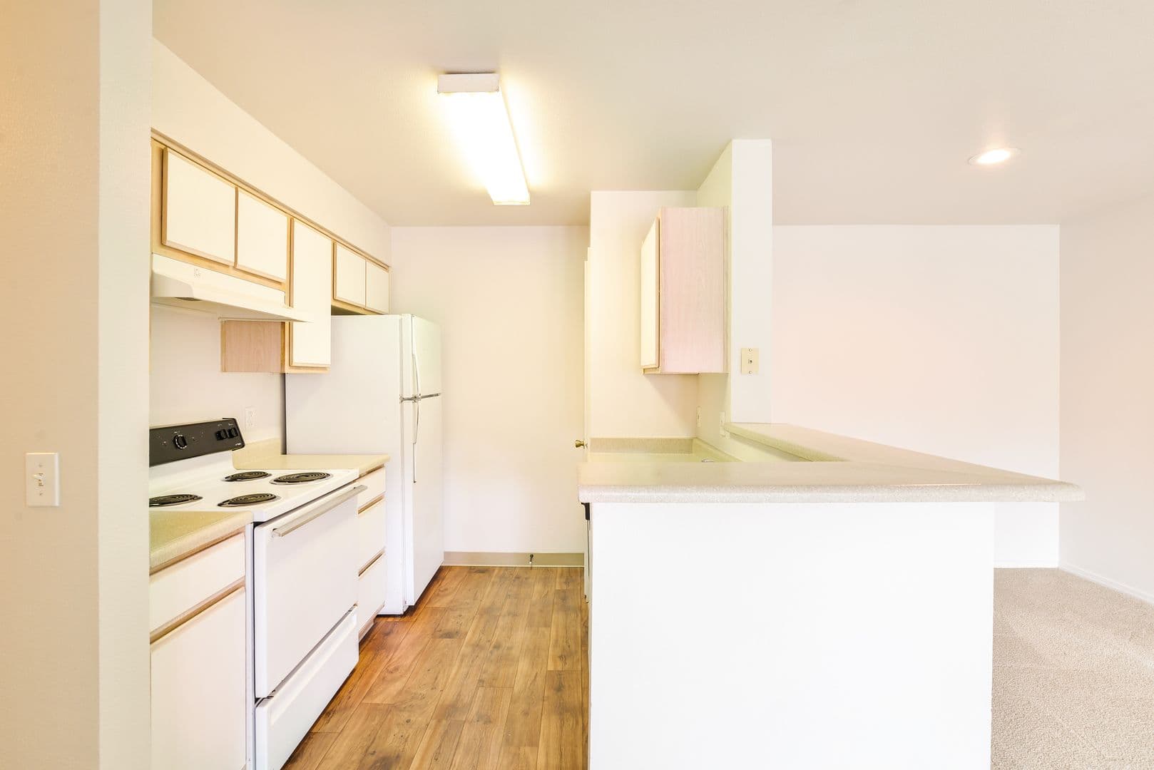 Beaverton Apartment: 915 SW 163rd Ave