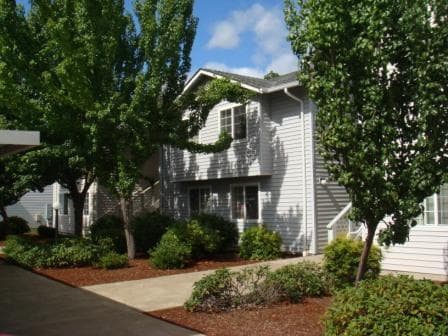 Albany Apartment: 1915 21st Avenue SE