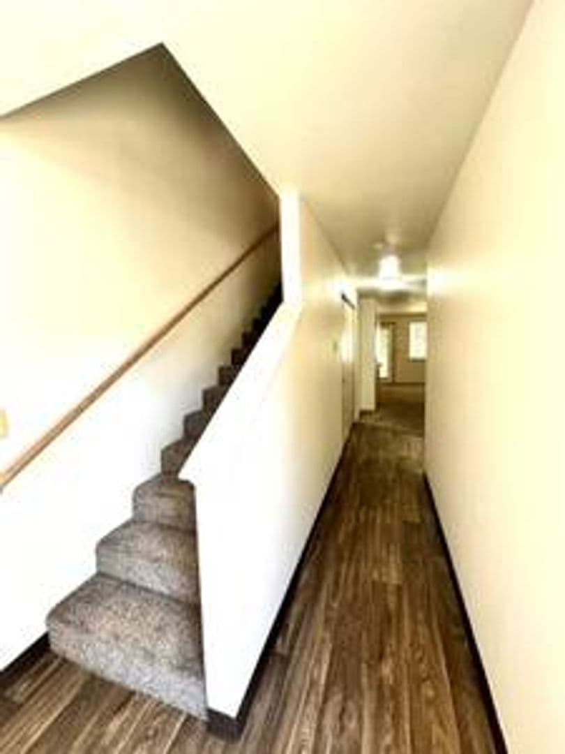 Salem Apartment: 3758 Mica View Court SE