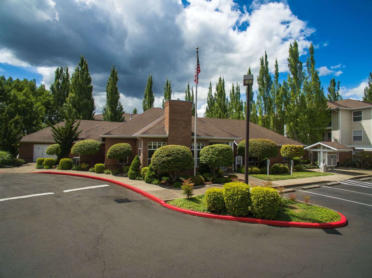 Beaverton Apartment: 915 SW 163rd Ave