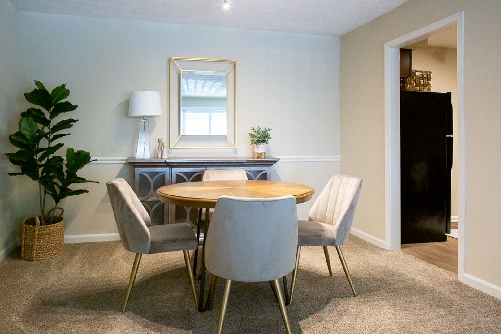 Atlanta Apartment: 2550 Akers Mill Rd SE