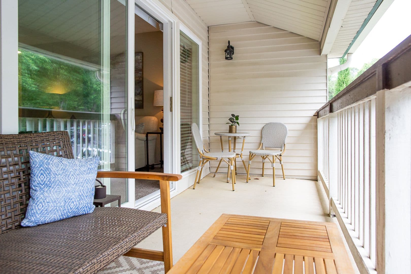 Atlanta Apartment: 2550 Akers Mill Rd SE