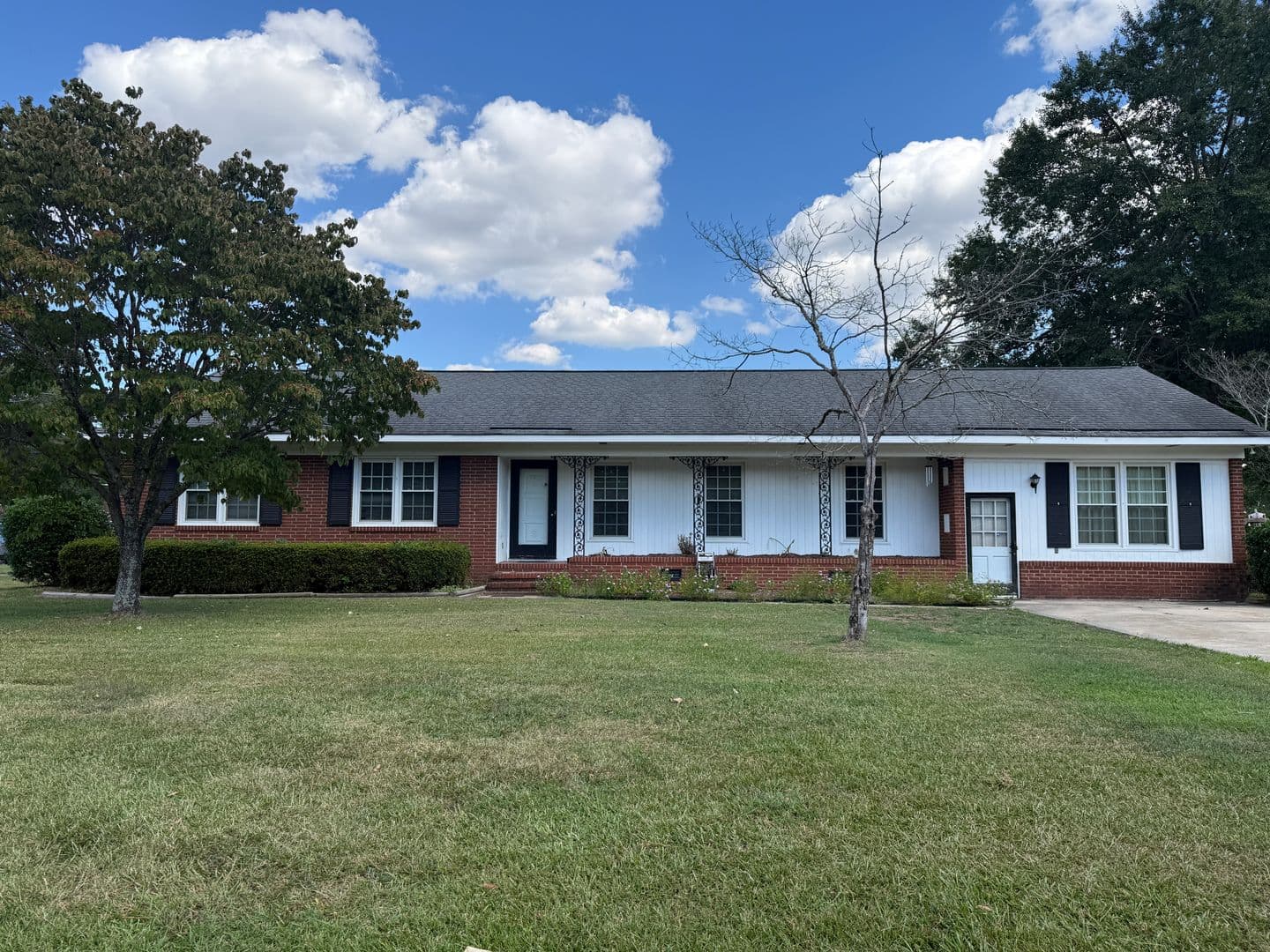 Kinston House: 2703 Sheryl Drive