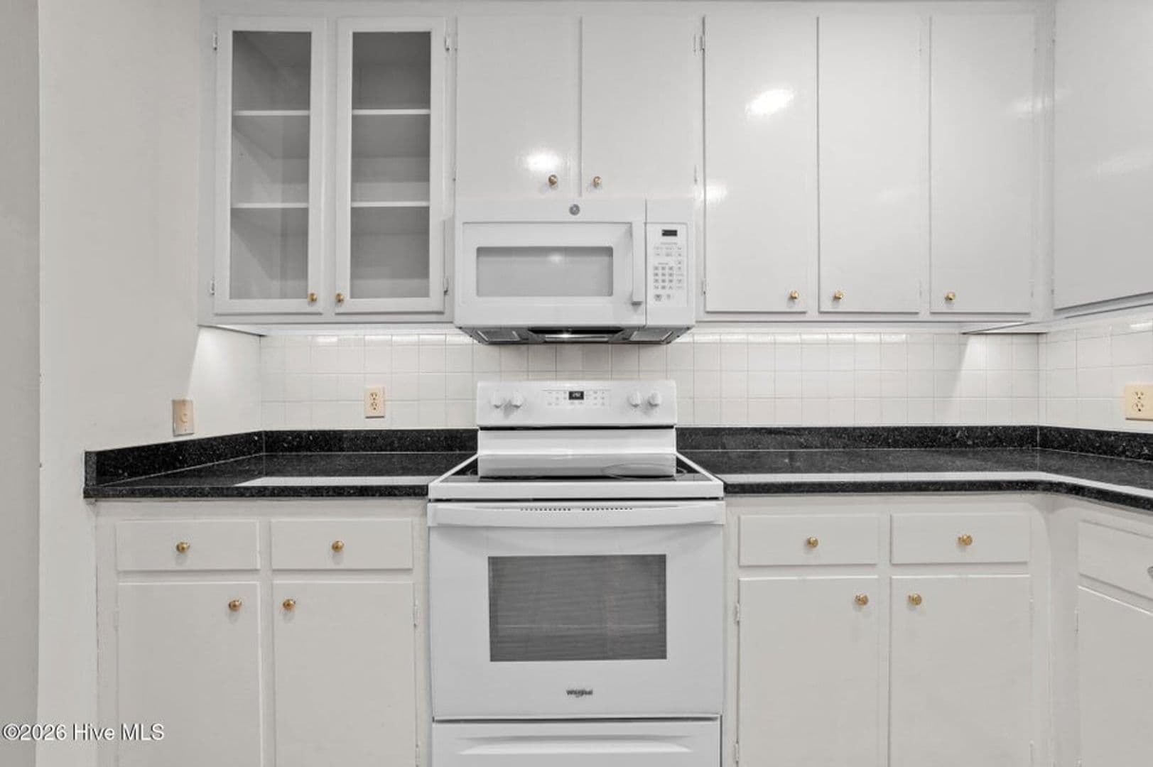 Kinstn House: 809 Greenbriar Road