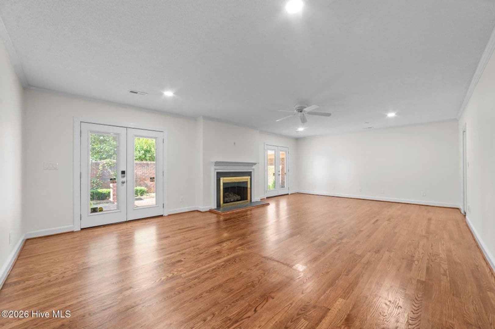 Kinstn House: 809 Greenbriar Road