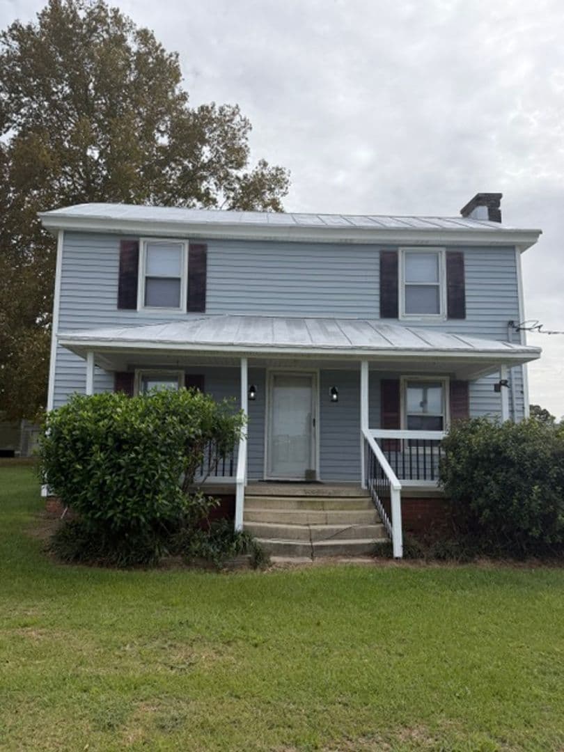 La Grange House: 4353 Aldridge Store Rd.
