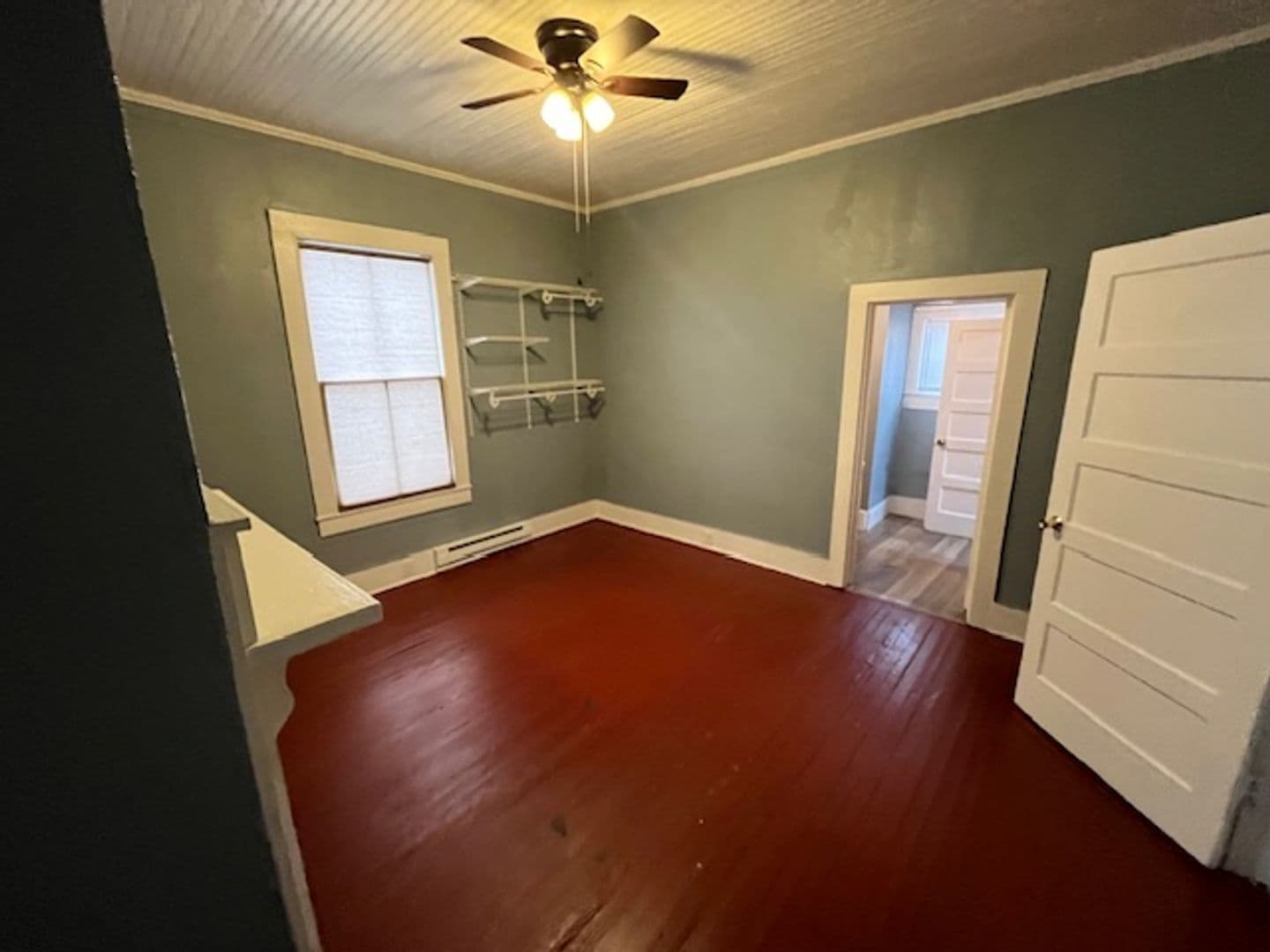 Kinston House: 305 Stough Al