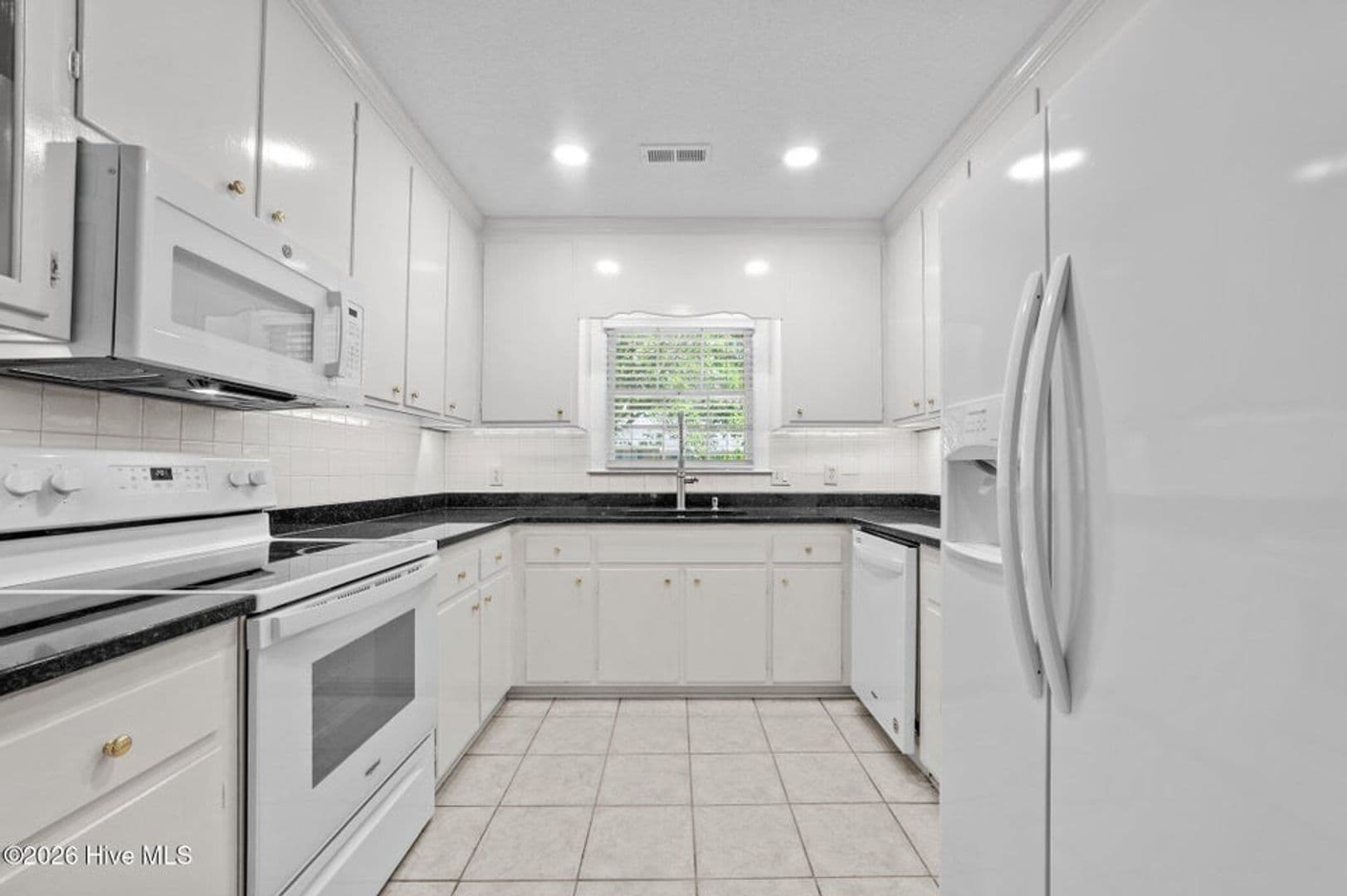 Kinstn House: 809 Greenbriar Road
