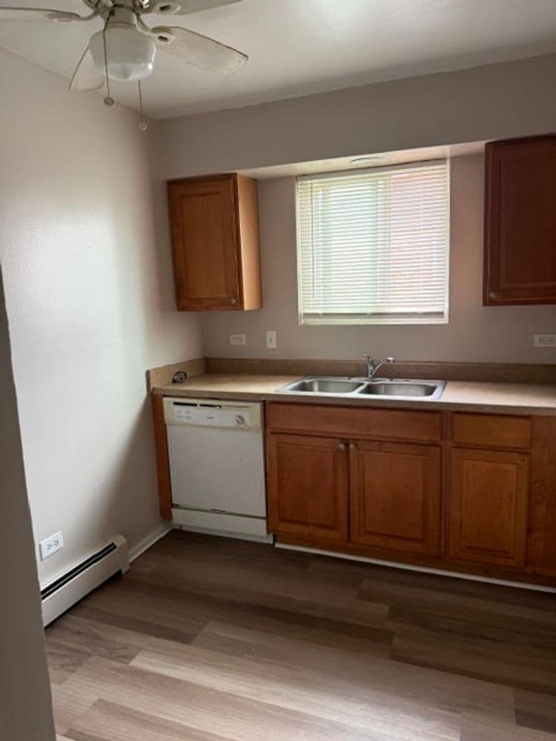 Richton Park Apartment: 4522 Heartland Dr.