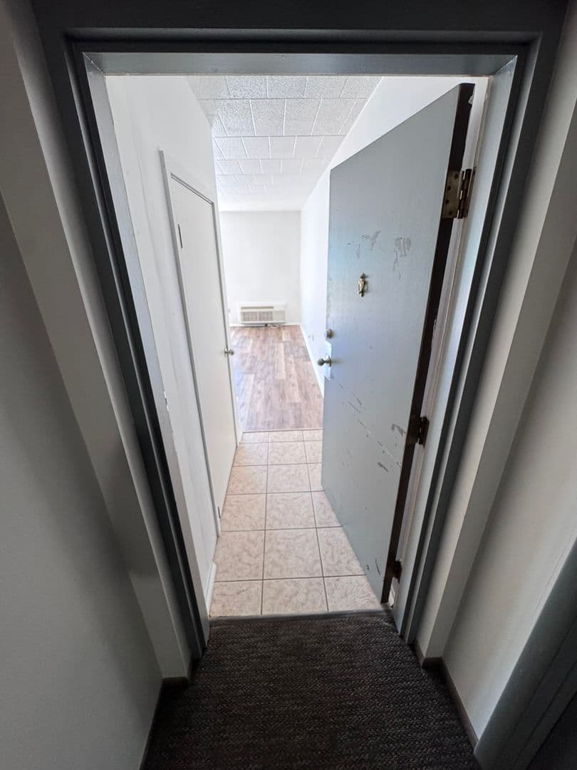 McKeesport Apartment: 604 Shaw Ave