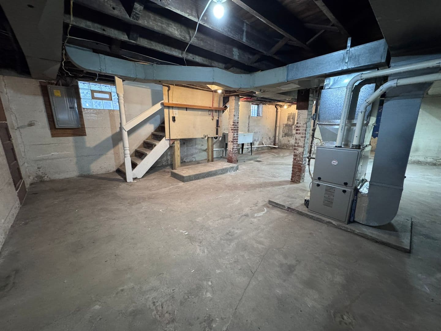 McKeesport House: 3211 Walnut Street