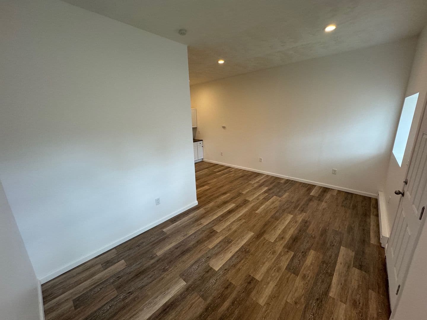 McKeesport Apartment: 3403 Walnut Street