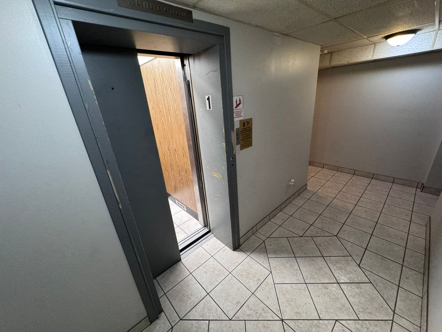McKeesport Apartment: 604 Shaw Ave