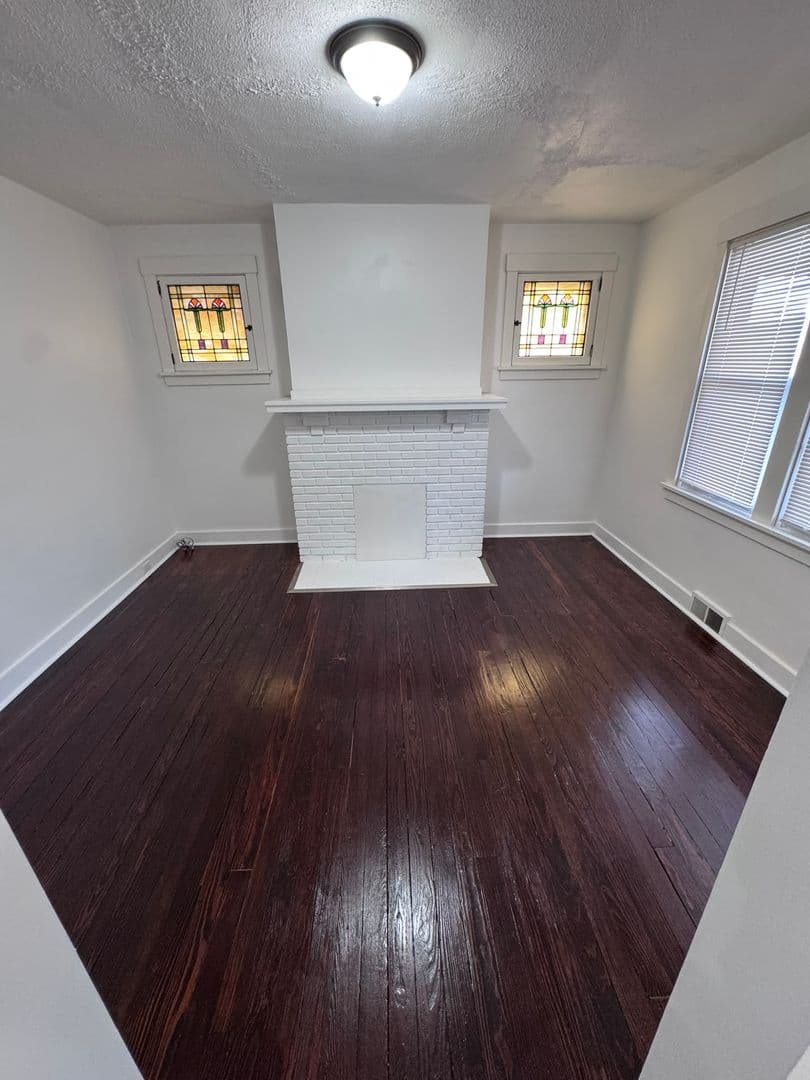 McKeesport House: 3211 Walnut Street